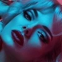 Sophie Storm Naakt