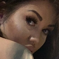 Stephanie Anne Naakt