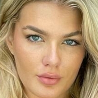 Stephanie Peterson Naakt