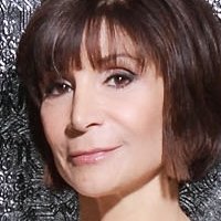 Sue Giosa Naakt
