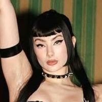 SweetSeverine Naakt