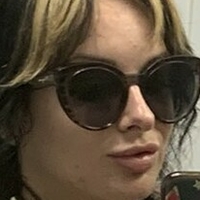 Synatra Naakt