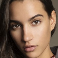 Talia Graf Naakt