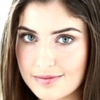 Tess Atkins Naakt