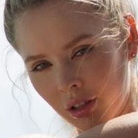 Thera Jane Naakt