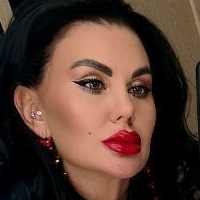 Thibisova Naakt