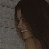 Tília Naakt