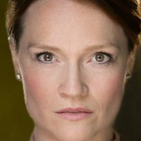 Tina Barnes Naakt