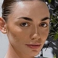Tina Neumann Naakt