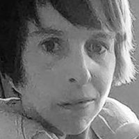 Tina Russell Naakt