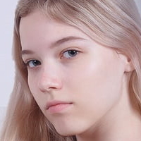 Tori Russ Naakt