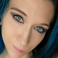 Toxic Raine Naakt