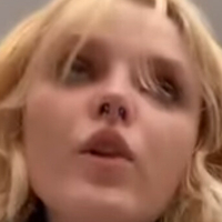 tripst4r Naakt