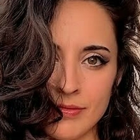 Unasemplicefra Naakt