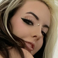 Valerie Vampyr Naakt