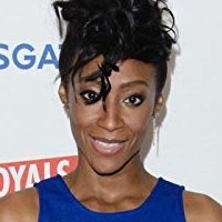 Victoria Ekanoye Naakt