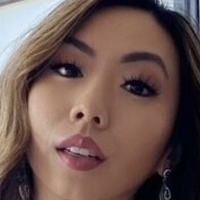 Victoria My Nguyen Naakt