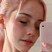 Violet Sterling AI Naakt