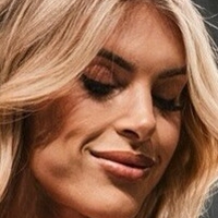 Whitney Lobreau Naakt