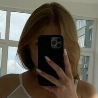 Wollfgram Naakt