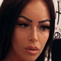 XLisa Naakt