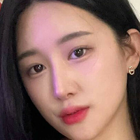 Yeon Nacho Naakt