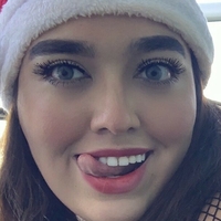 Yiovanna20 Naakt