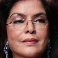 Zeenat Aman Naakt