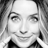 Zoella Naakt