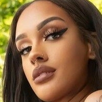 Zoey Sinn Naakt